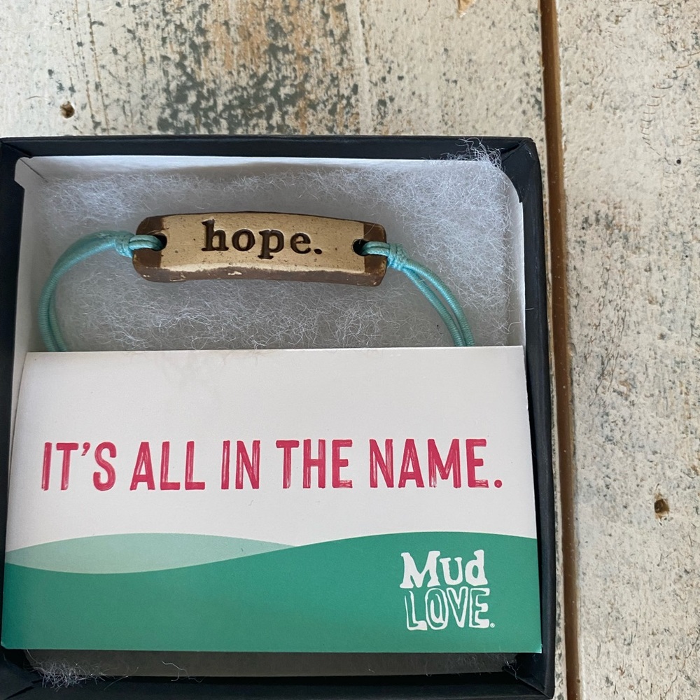 Inspire Me Bracelets “Hope” Mud LOVE Bracelet, Brand New